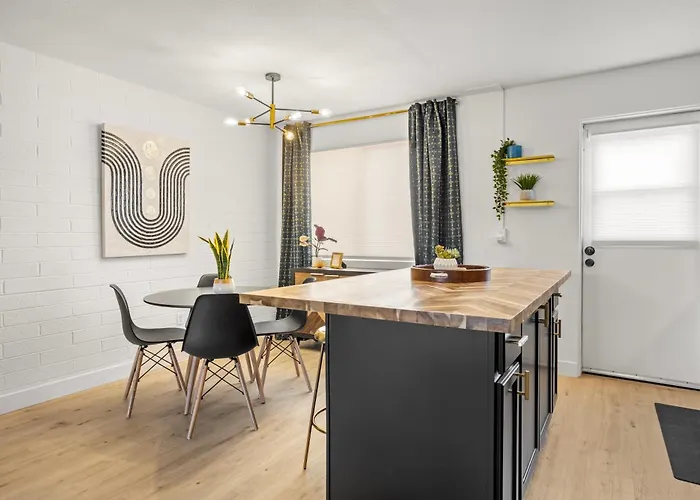 2 Bedroom, Heart Of Scottsdale